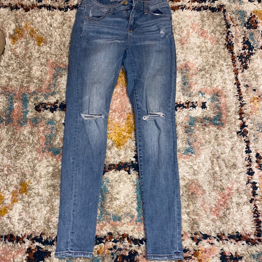 American Eagle Super Stretchy Ripped Jeans